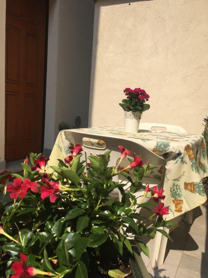 Apartament casa stefania Mandello del Lario Zewnętrze zdjęcie